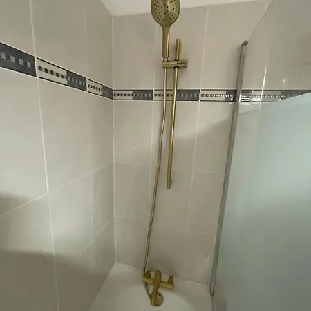 Studio 4 Personnes, Coin Cabine, Climatisation, Terrasse, Parking, Mer Le Lavandou