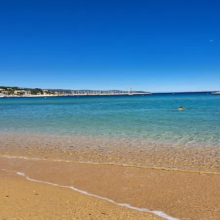 Studio 4 Personnes, Coin Cabine, Climatisation, Terrasse, Parking, Mer Lejlighed