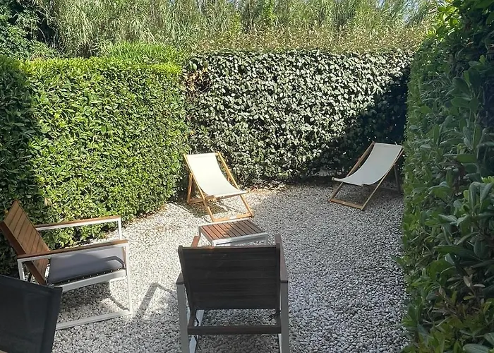 Studio 4 Personnes, Coin Cabine, Climatisation, Terrasse, Parking, Mer Lägenhet Le Lavandou